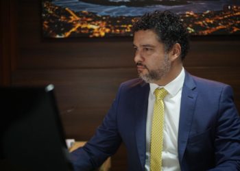 Advogado Trabalhista Augusto Maranhão alerta sobre os riscos existentes na terceirização da mão de obra