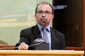 TRE/RN cassa mandato de Sandro Pimentel