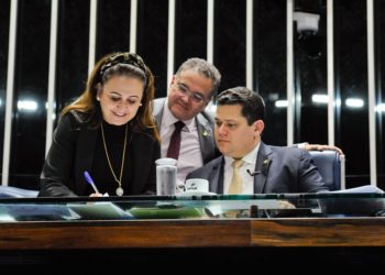 Davi anuncia apresentação da PEC da Reforma Tributária