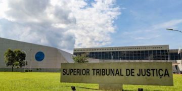 Shopping terá de indenizar vítima de assalto em suas dependências