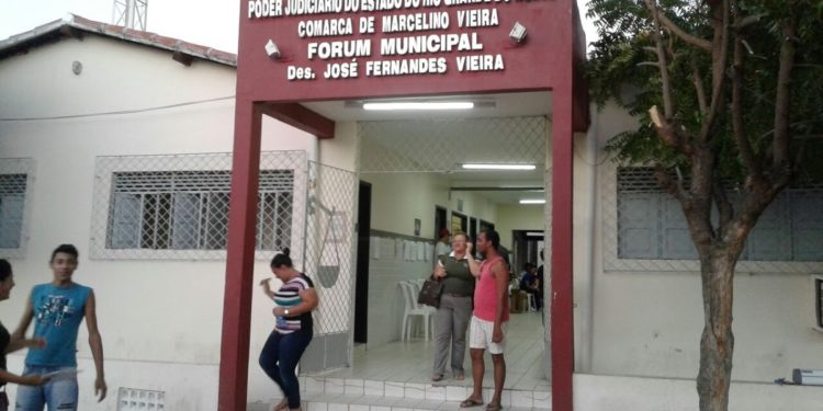 Combate à Violência doméstica é tema de concurso de redação e desenho na comarca de Marcelino Vieira