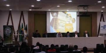 TCE e SEBRAE debatem compras públicas e Lei da Micro e Pequena Empresa