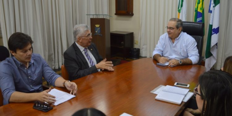 OAB/RN media negociação entre advogados públicos e Prefeitura de Natal