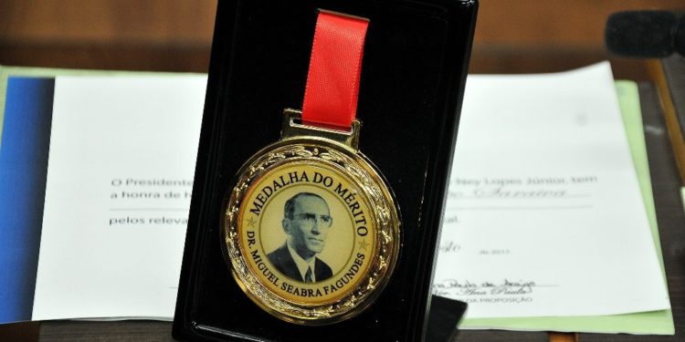 Câmara entrega Comenda Dr. Miguel Seabra Fagundes a advogados nesta terça-feira