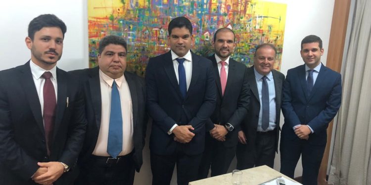 Comissão de Acompanhamento Legislativo da OAB/RN se reúne com presidente da CMN