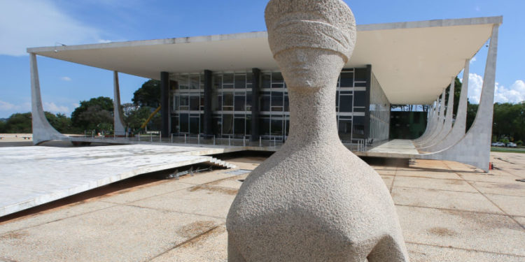 Ministro determina manifestação de autoridades sobre destinação de valores de fundo da Petrobras