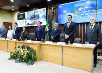 DPE/RN prestigia sessão em homenagem aos 10 anos da Escola da Assembleia