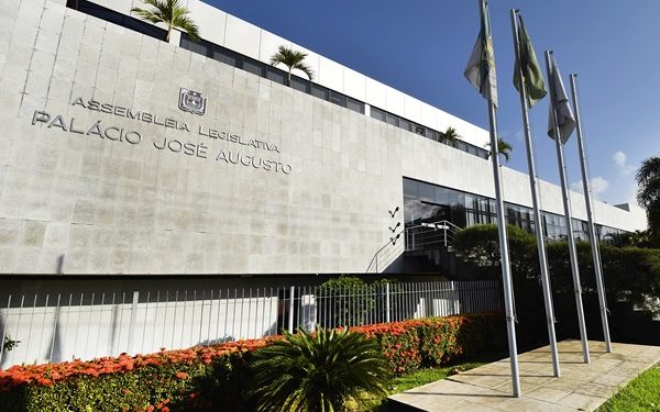 Absorção de servidores do Bandern pela Assembleia Legislativa é remetida à 1ª Câmara Cível do TJ