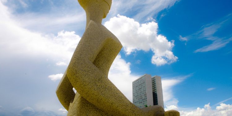 Primeira Turma nega extensão da imunidade tributária para ocupante de imóvel público