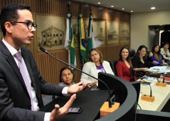 Com CE-Mulher, frente parlamentar da Câmara de Natal reforça combate à violência contra mulheres