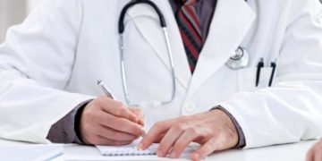 Rejeitado recurso que pretendia condenação de médicos por procedimentos privados em hospital público