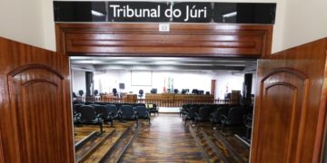 Homem acusado de tentar matar ex-cunhada vai a júri popular