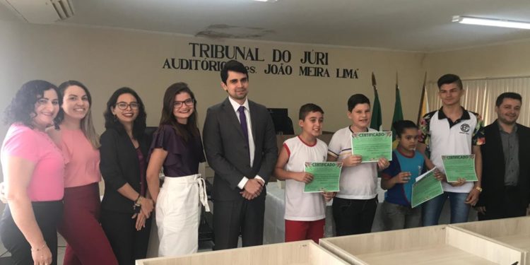 Comarca de Marcelino Vieira promove concurso escolar para debater violência contra mulher