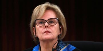 Ministra nega transferência de policial denunciado por morte de Marielle Franco e Anderson Gomes