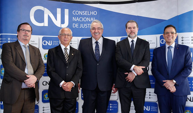 Ministro Emmanoel Pereira toma posse como conselheiro do CNJ