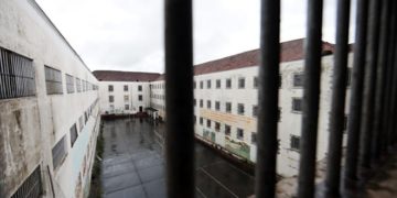 Estado deverá indenizar cidadão baleado por foragido de presídio