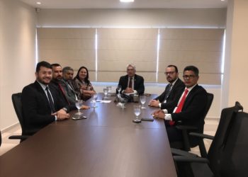 Aldo Medeiros se reúne com assessores jurídicos de Parnamirim