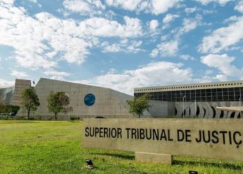 Mandado de segurança não pode ser impetrado contra ato de gestão de concessionária de serviço público