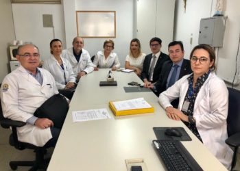 Comissão de Direito à Saúde da OAB inspeciona UTI Pediátrica do Walfredo Gurgel