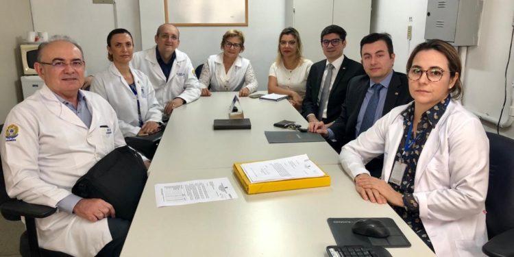 Comissão de Direito à Saúde da OAB inspeciona UTI Pediátrica do Walfredo Gurgel