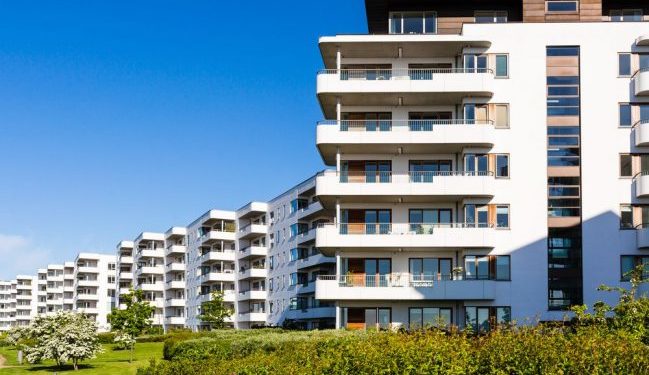 Execução de dívida condominial pode incluir parcelas a vencer