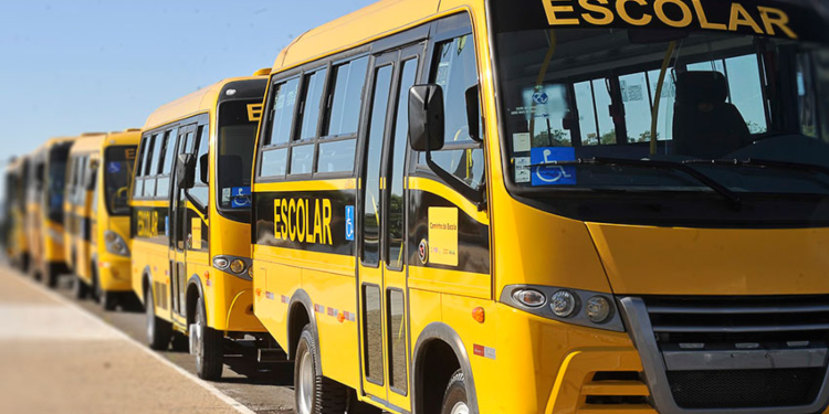 Liminar garante o pagamento de serviço de transporte de alunos da zona rural de Pedro Avelino