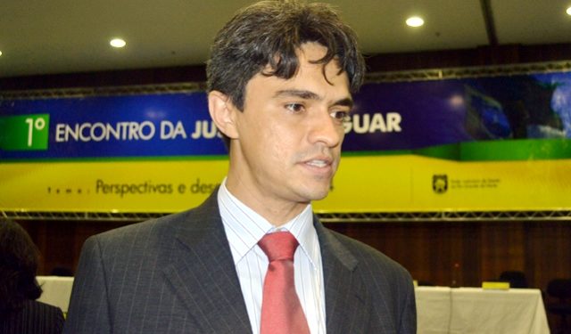 Agressor deverá pagar indenização de R$ 20 mil após ameaçar e divulgar fotos íntimas de ex