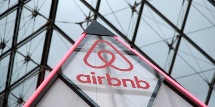 Relator vota pela impossibilidade de que condomínios proíbam locações de curta temporada via Airbnb