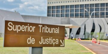Mantida perda da delegação a titular de cartório que não recolheu R$ 30 milhões aos cofres públicos