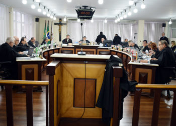 Pleno aprova voto de congratulações à juíza Keity Saboya que atuará na Corregedoria Nacional de Justiça
