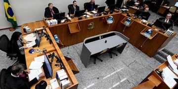 Restabelecida perda de cargo público a policial condenado por tortura