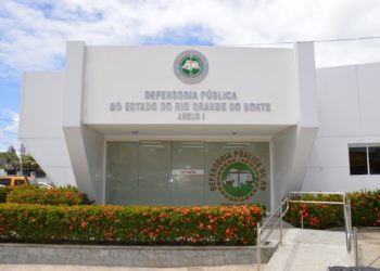 Defensoria Pública do RN empossa novo defensor