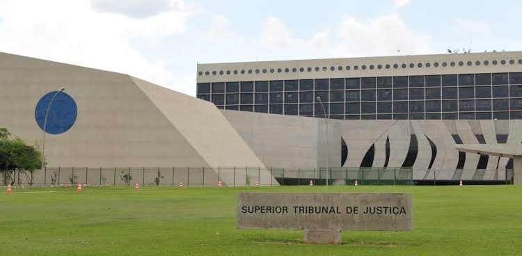 Desconsideração inversa da personalidade jurídica produz efeitos até a extinção da execução