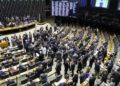 Plenário aprova proposta que beneficia mulheres marisqueiras