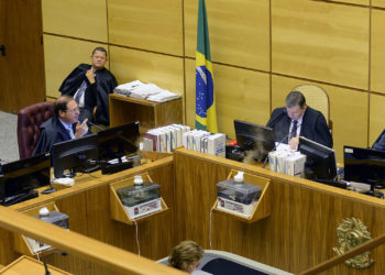 Vínculo afetivo autoriza flexibilizar regra legal mínima de diferença de idade entre adotante e adotando