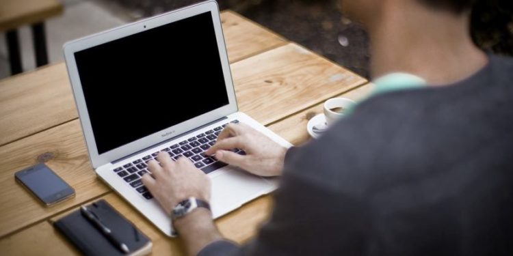 Cooperativa não consegue utilizar extrato de penhora on-line como fundamento para ação monitória