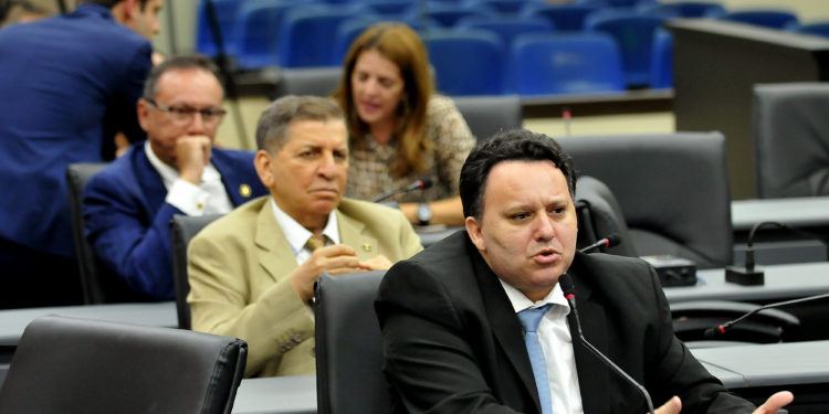 Projeto de Lei garante realização de Exame PSA na rede pública municipal