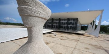 Ministra do STF encerra primeiro dia de audiência pública destacando os princípios fundamentais da liberdade e da dignidade humana