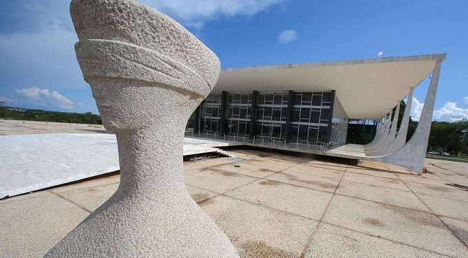 Ministra do STF encerra primeiro dia de audiência pública destacando os princípios fundamentais da liberdade e da dignidade humana