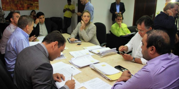 Projetos de inclusão são aprovados na Comissão de Justiça