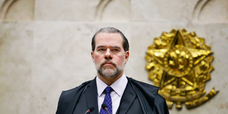 STF decide que cumprimento da pena deve começar após esgotamento de recursos