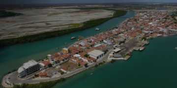 Guamaré: lei que cria cargo comissionado para atividade de provimento efetivo é inconstitucional