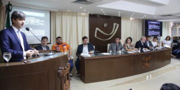 Óleo nas praias: MPF participa de audiência pública na AL/RN