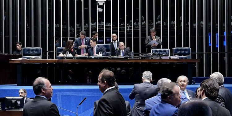 Governo pode recuar da cobrança de 7,5% sobre parcelas do seguro-desemprego, diz líder