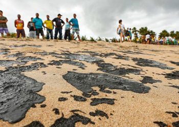 MPRN institui Gabinete de Crise Ambiental para acompanhar danos do petróleo no litoral