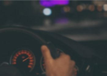 Segunda Turma do TRF5 mantém infração de trânsito por excesso de velocidade para motorista que alegou estar fugindo de assalto