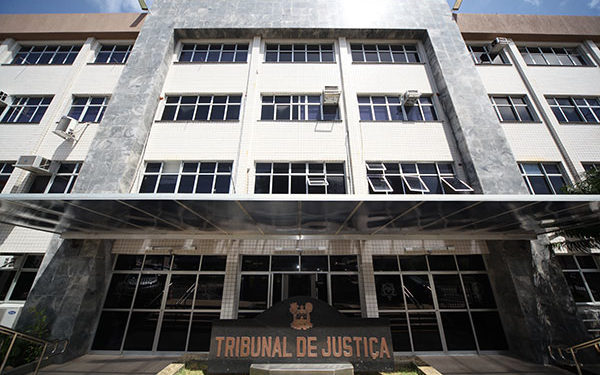 Justiça determina que Estado realize exame em criança com obesidade infantil e problemas do sono