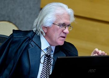 Isenção de taxa condominial concedida a síndicos não é tributável pelo Imposto de Renda