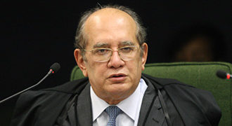 Ministro suspende processos sobre jornada de trabalho de motoristas de transporte de cargas