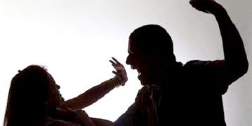 Feminicídio: Júri condena a 18 anos de prisão homem que matou ex-companheira a facadas em Natal